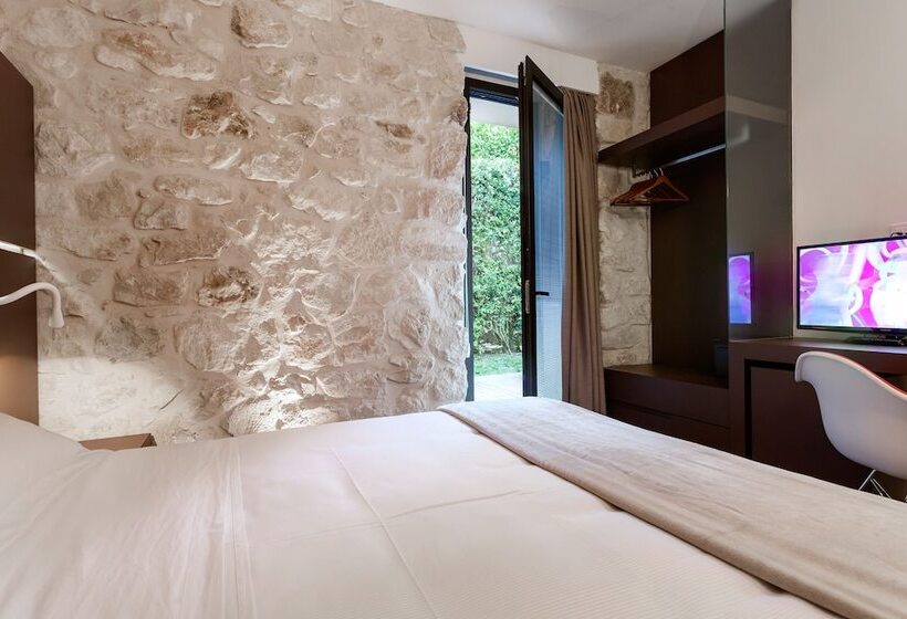 标准间, Villa Boscarino