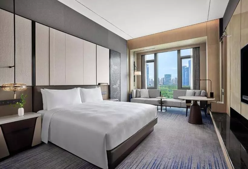 Club Room King Bed, Jw Marriott Hotel Shenzhen Bao An International Airport