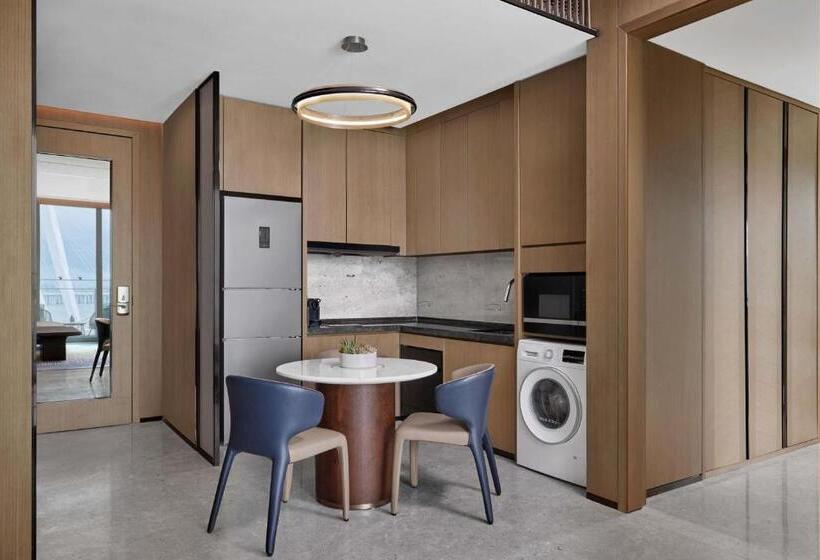 Люкс Клуб, Jw Marriott Hotel Shenzhen Bao An International Airport