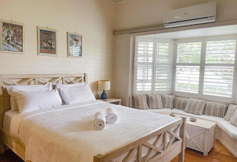 اتاق استاندارد, Arcadia House