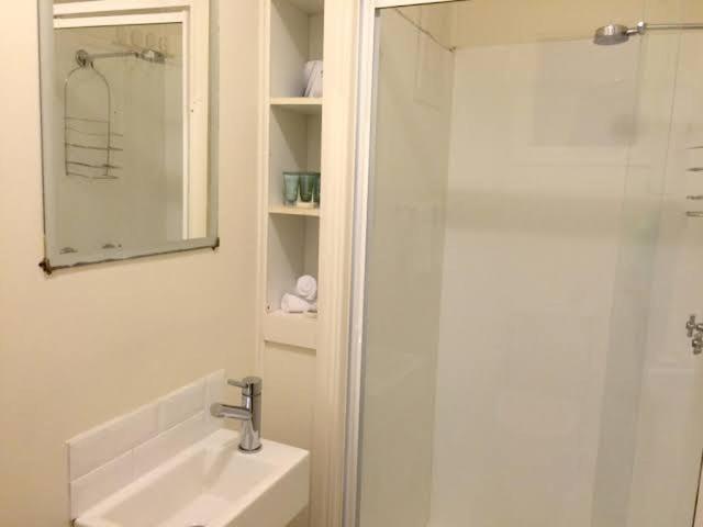 اتاق استاندارد, Arcadia House