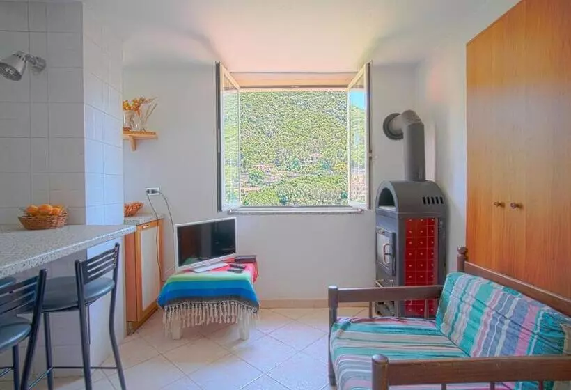 庭の見える１ベッドルームアパートメント, La Casa Sul Blu Albergo Diffuso