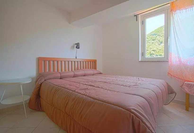 庭の見える１ベッドルームアパートメント, La Casa Sul Blu Albergo Diffuso