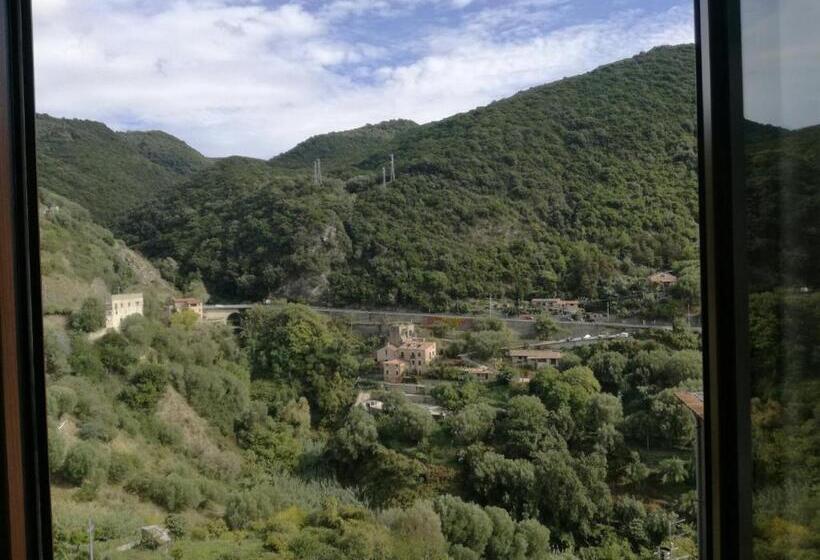 חדר סטנדרט לשלושה עם מרפסת, La Casa Sul Blu Albergo Diffuso