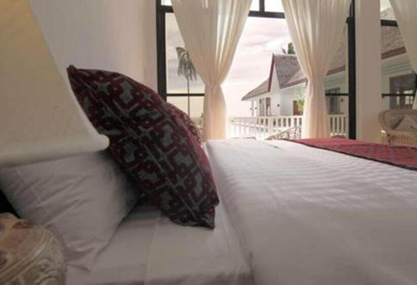 اتاق اجرایی, Sea Dream Resorts