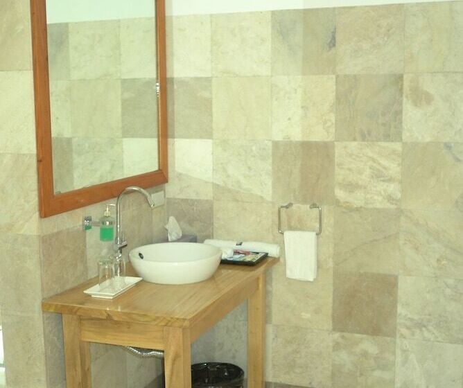 اتاق سوپریور, Sea Dream Resorts