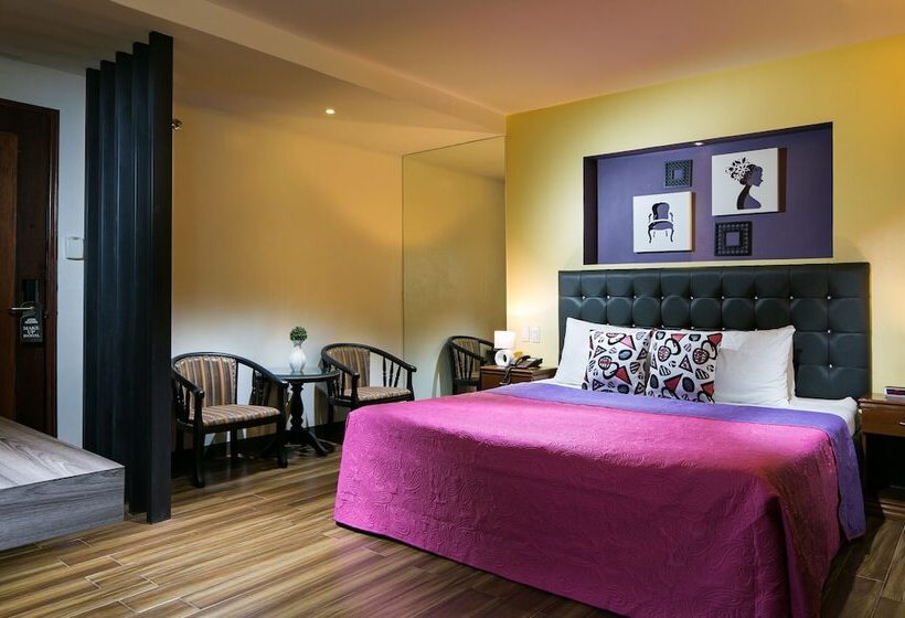 סוויטה אקזקיוטיב, 950 Condotel