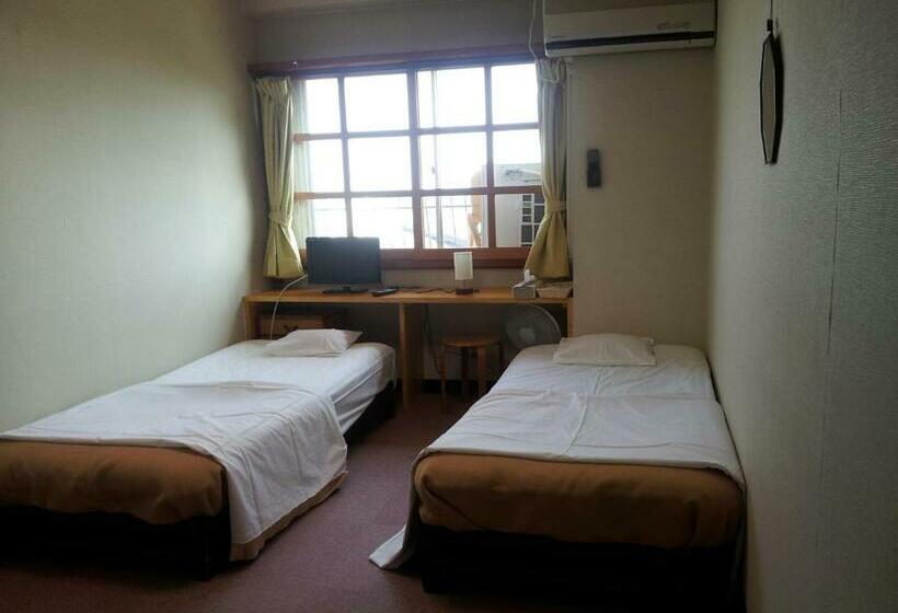 Номер Стандарт Совместная Ванная, Orange Pension