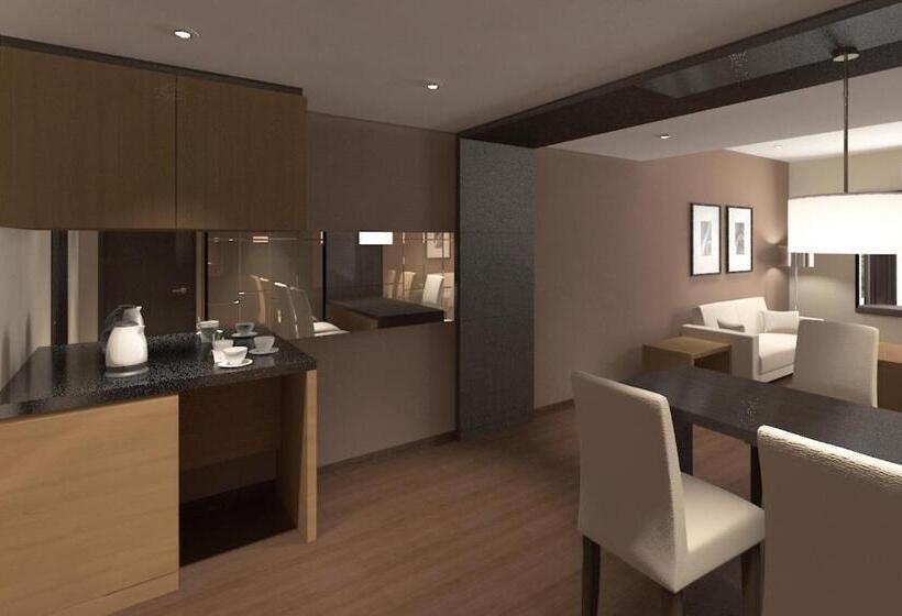 סוויטה אקזקיוטיב, C Haya