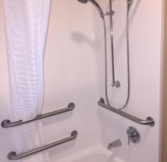 Стандартный Номер Кровать Кинг, Cobblestone Inn & Suites Newton