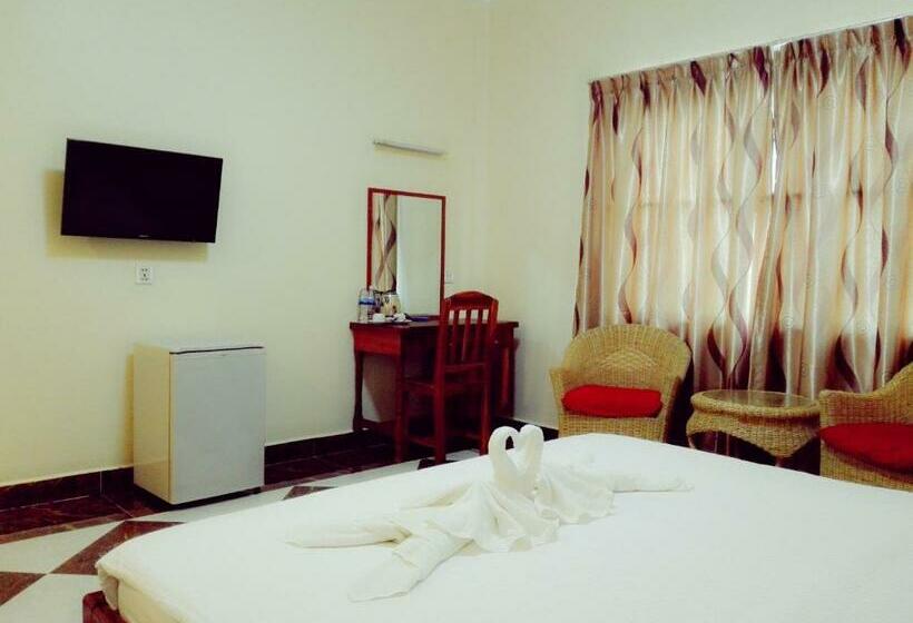 Номер Deluxe, Golden Star Inn
