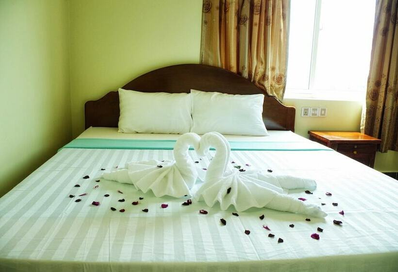 חדר דלוקס, Golden Star Inn