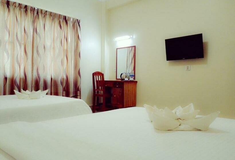 חדר סופריור, Golden Star Inn