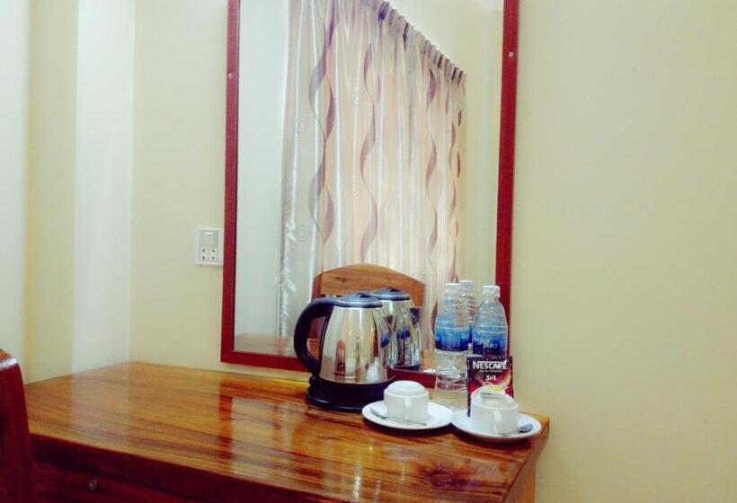 Номер Deluxe, Golden Star Inn