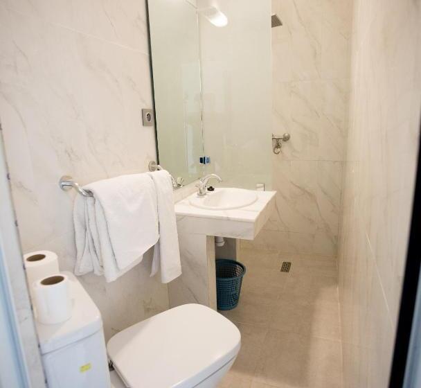 标准单人间, Hôtel Olympic