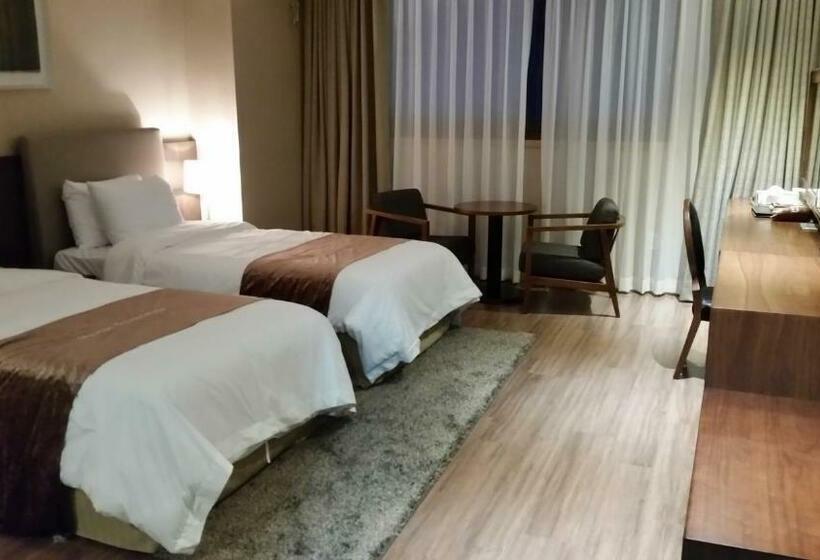 חדר סטנדרט נוף להרים, Hyunjin Tourist