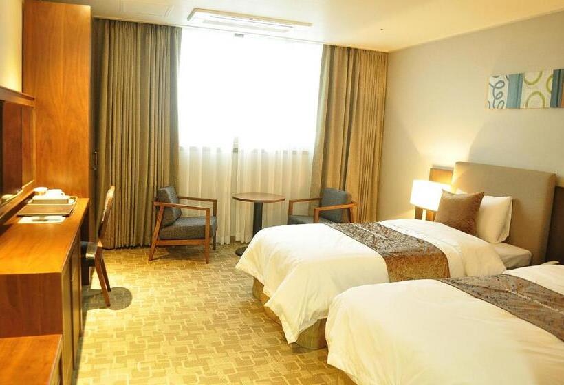 חדר סטנדרט נוף לים, Hyunjin Tourist