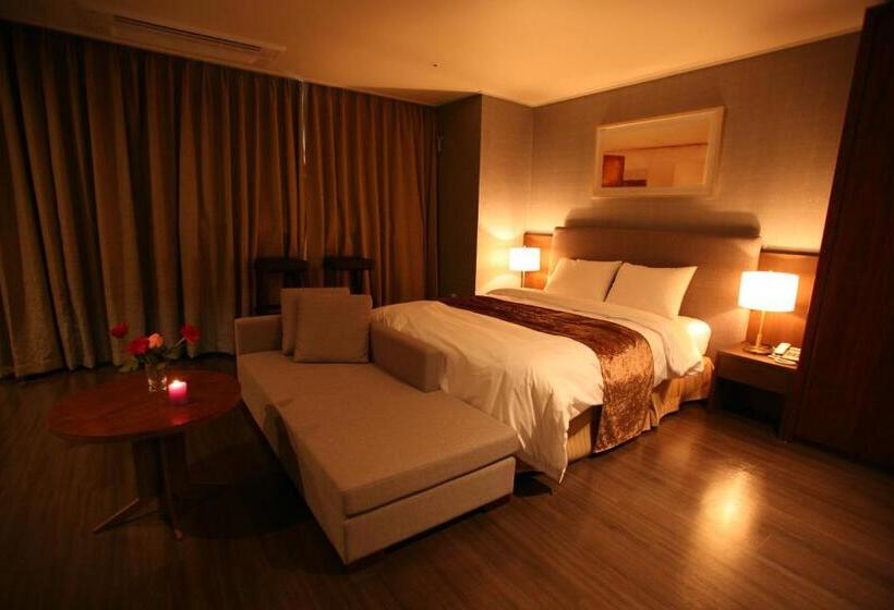 Habitación Premium Vista al Mar., Hyunjin Tourist