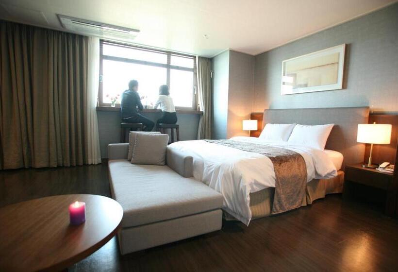 חדר פרמיום נוף לים, Hyunjin Tourist