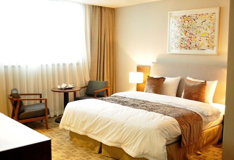 חדר סטנדרט, Hyunjin Tourist