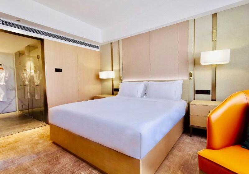 חדר סטנדרט, Hyunjin Tourist