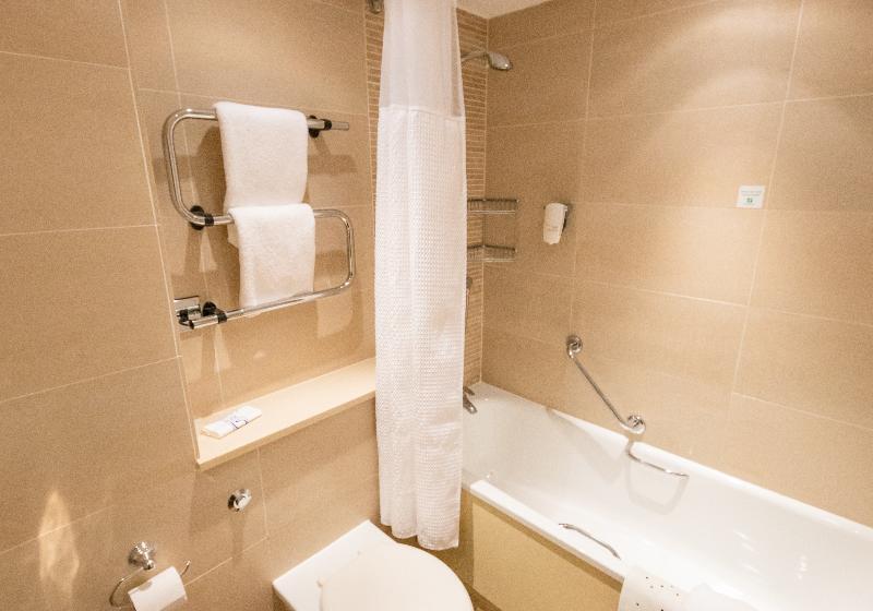 优质家庭房间, J Suites