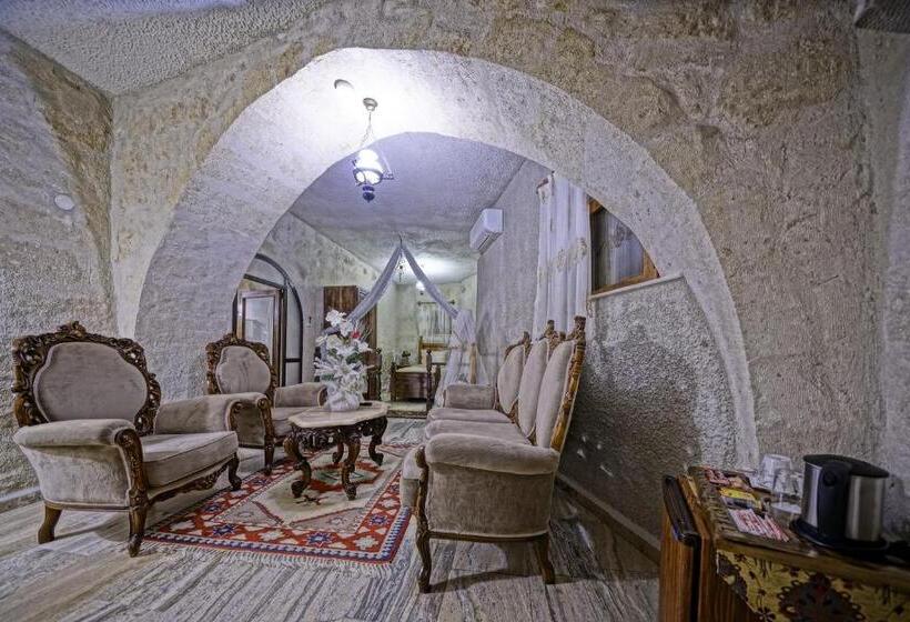 غرفة قياسية, Maccan Cave