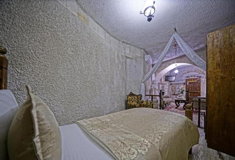 غرفة قياسية, Maccan Cave