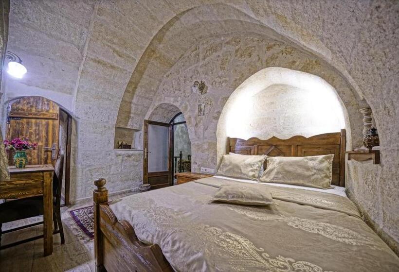 غرفة قياسية, Maccan Cave