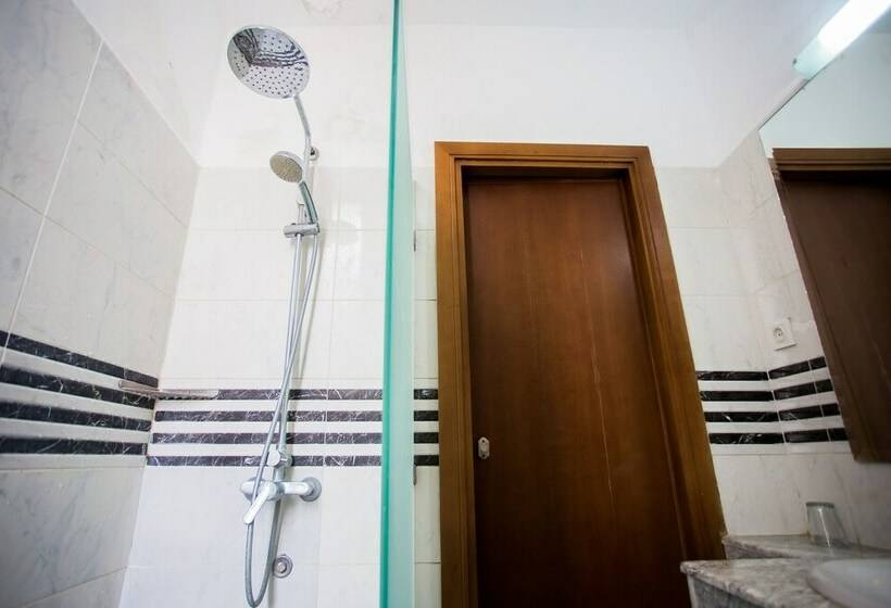 标准间, Hôtel Olympic