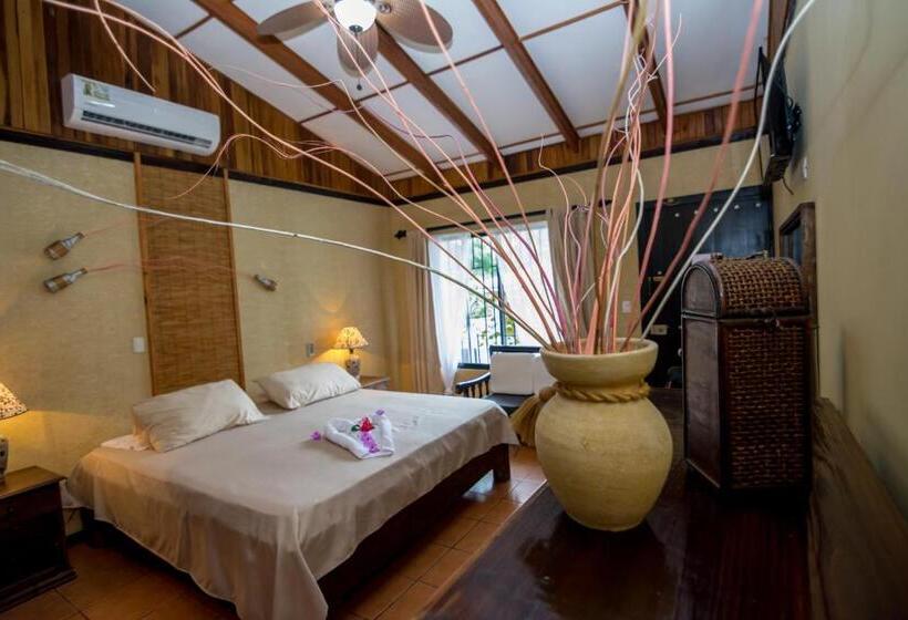 스탠다드 룸 킹사이즈 침대, Pacific Paradise Resort