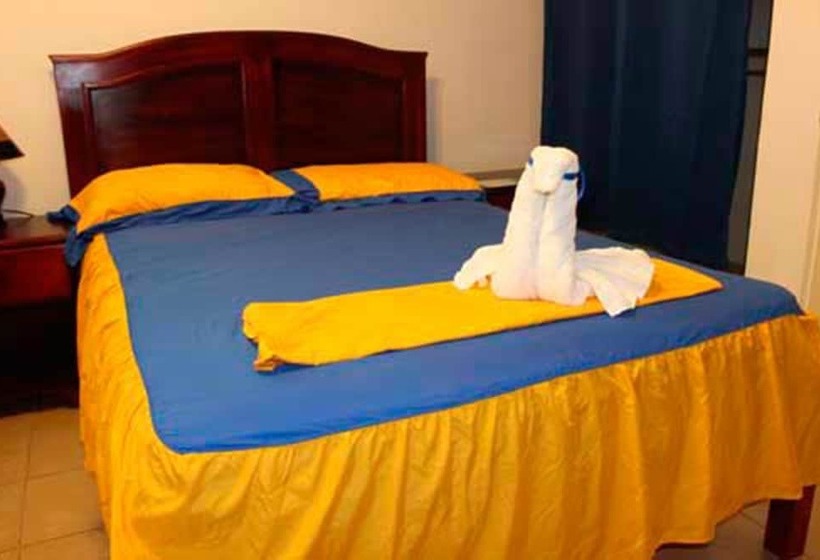 家庭间, Posada Bahia Azul