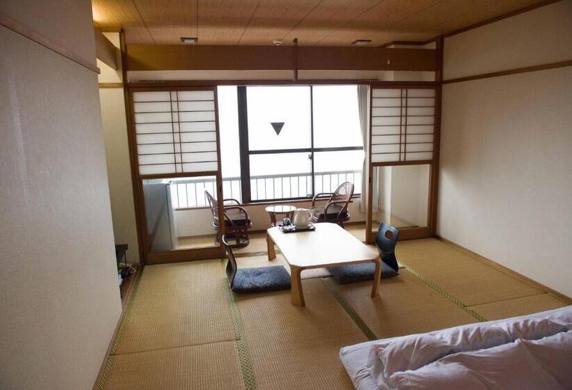 侧面海景经济间, Sakuraya