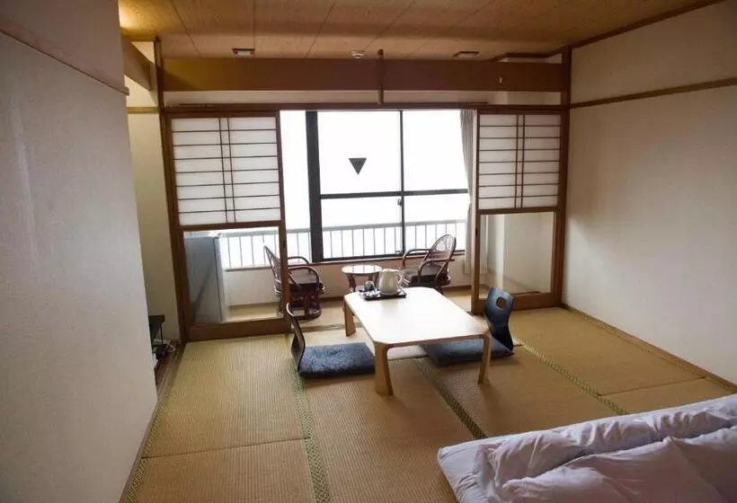 サイドオーシャンビューエコノミールーム, Sakuraya