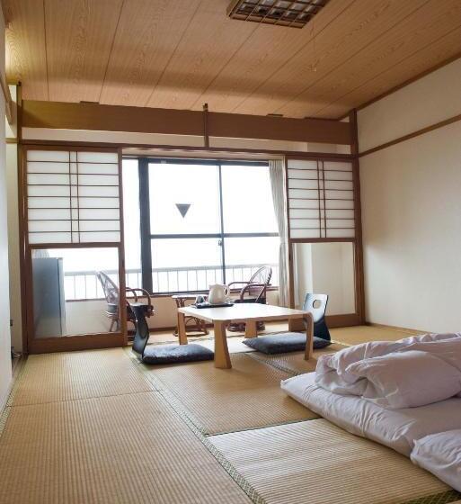 侧面海景经济间, Sakuraya
