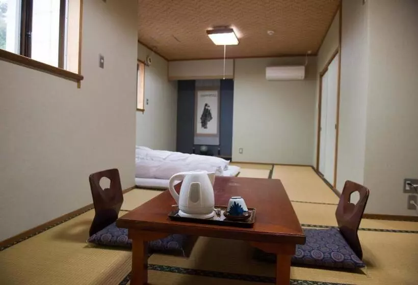 浴室共有スタンダード４人用ルーム, Sakuraya