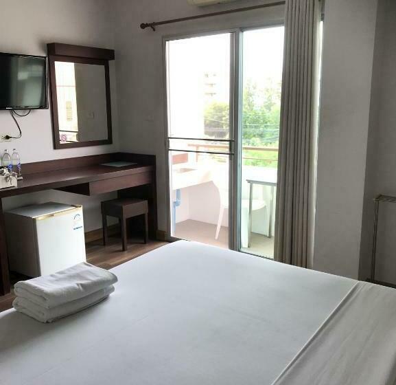 Standardrum, Sunshine Hostel