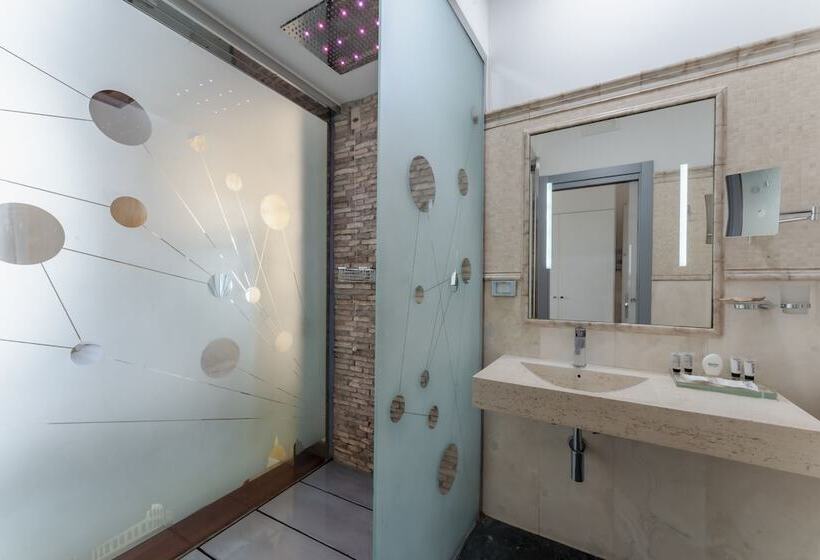 اتاق لوکس, Trecento