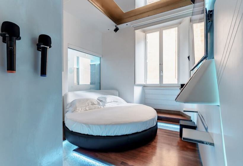 سوئیت جونیور با ماساژ آبی, Trecento