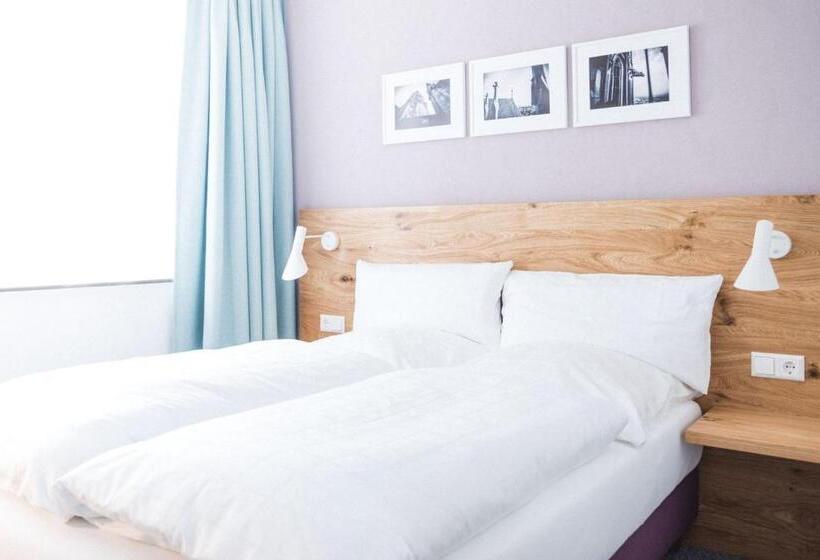 Номер Стандарт, Ulmer Münster