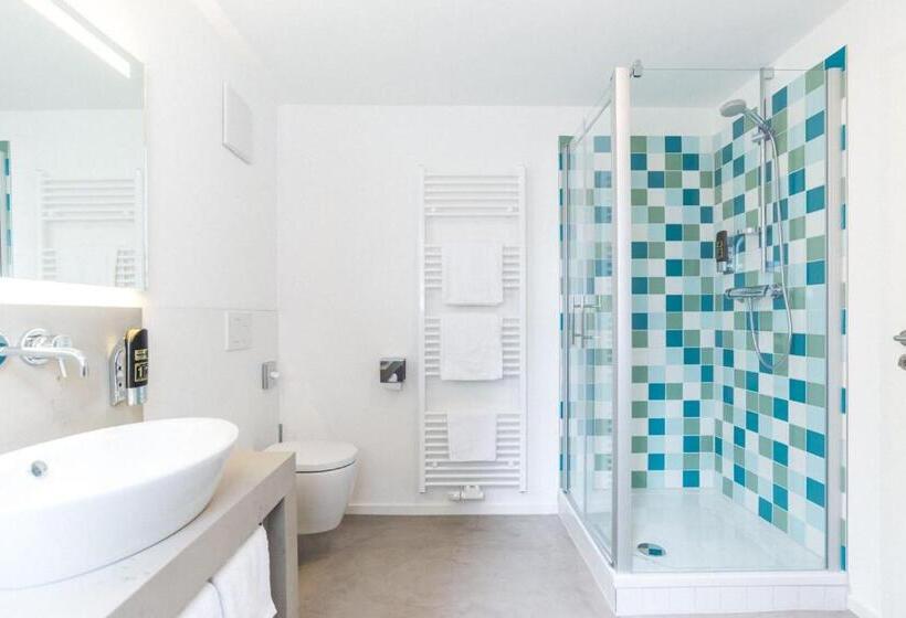 Номер Superior, Ulmer Münster