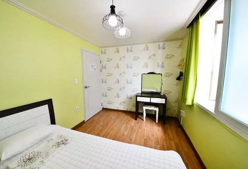 اتاق استاندارد, Gyeongju Namu Guesthouse