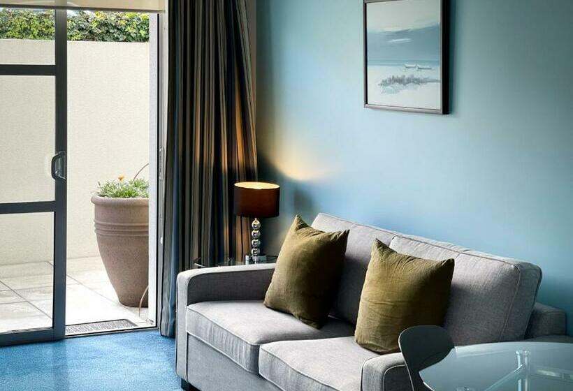 شقة إدارية غرفة واحدة, Beaches Nelson