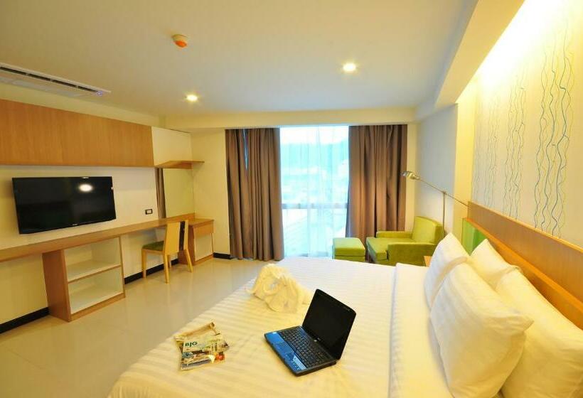 디럭스 룸, 42c The Chic