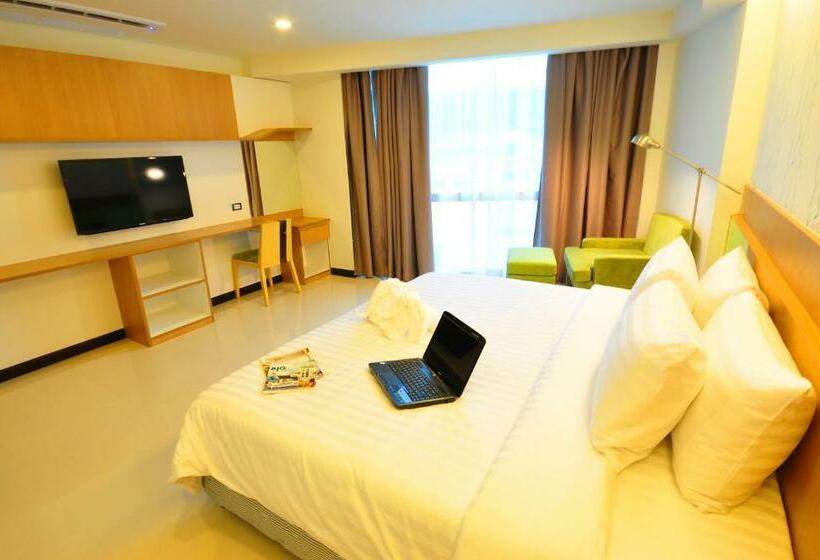 Номер Deluxe, 42c The Chic