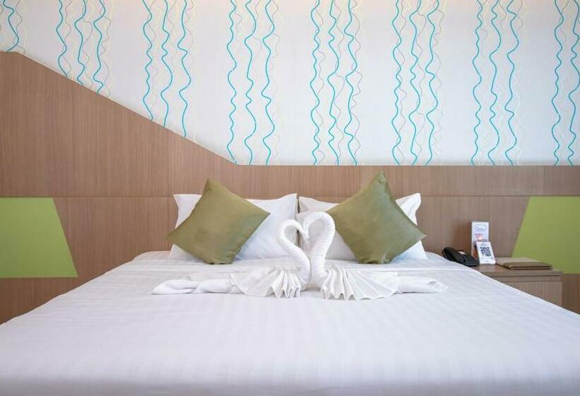 디럭스 룸, 42c The Chic