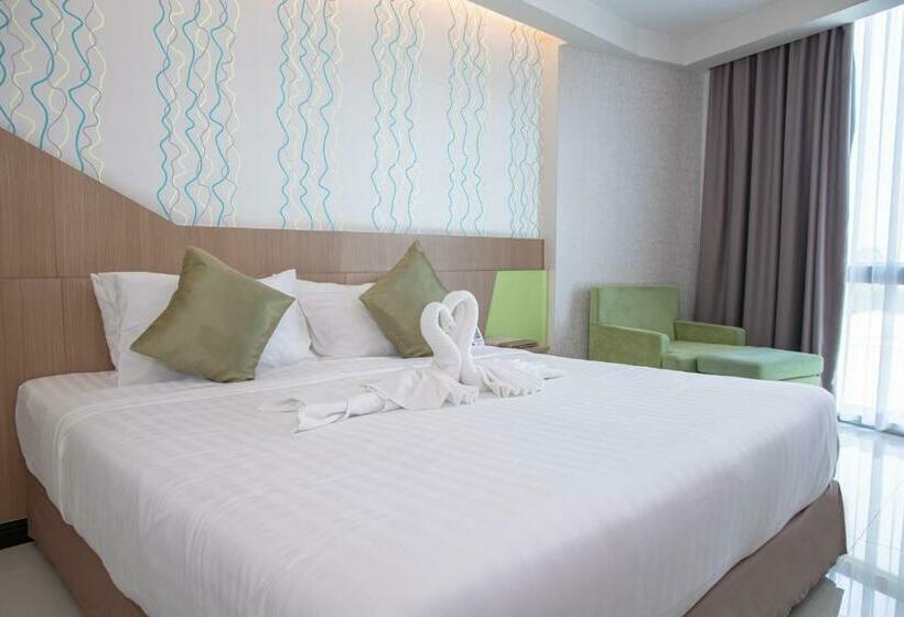 디럭스 룸, 42c The Chic