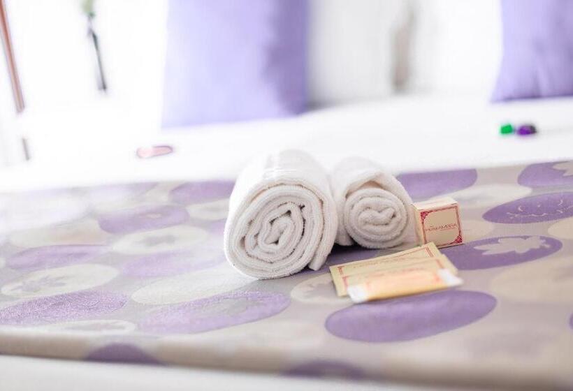 Номер Стандарт, Ambra