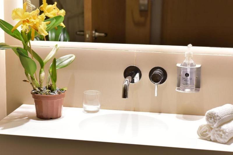 اتاق استاندارد, Dazzler By Wyndham Asuncion