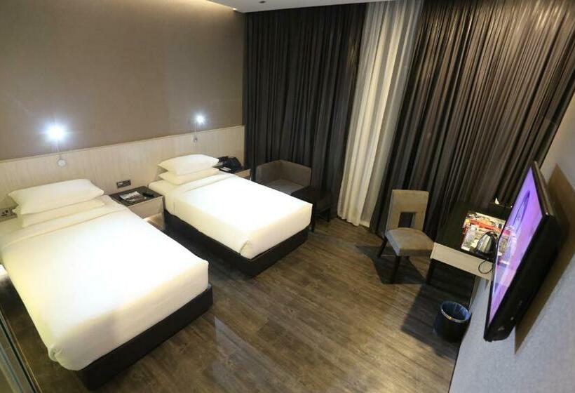Номер Стандарт, E.city Hotel At Onecity